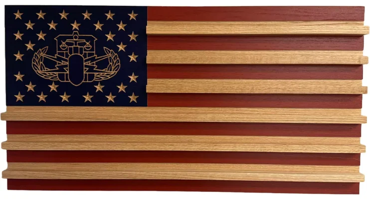 usa challenge coin wood flag with bomb tech crab in the union